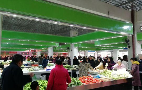 长沙18个菜市场“美颜”逆袭 烟火气升级，农副产品销售焕新机